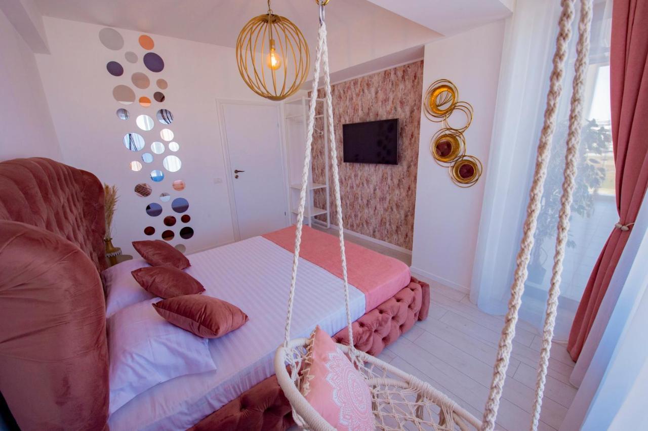 Apartamento Summerland Luxury Velvet Front Sea View Mamaia Exterior foto